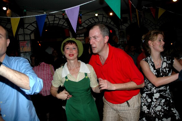 min 2006 10 29 guinguette mp 354